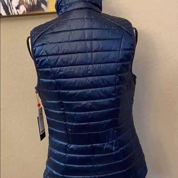 Tommy Hilfiger Women’s Sport Vest. New with Tags! - Picture 11 of 11